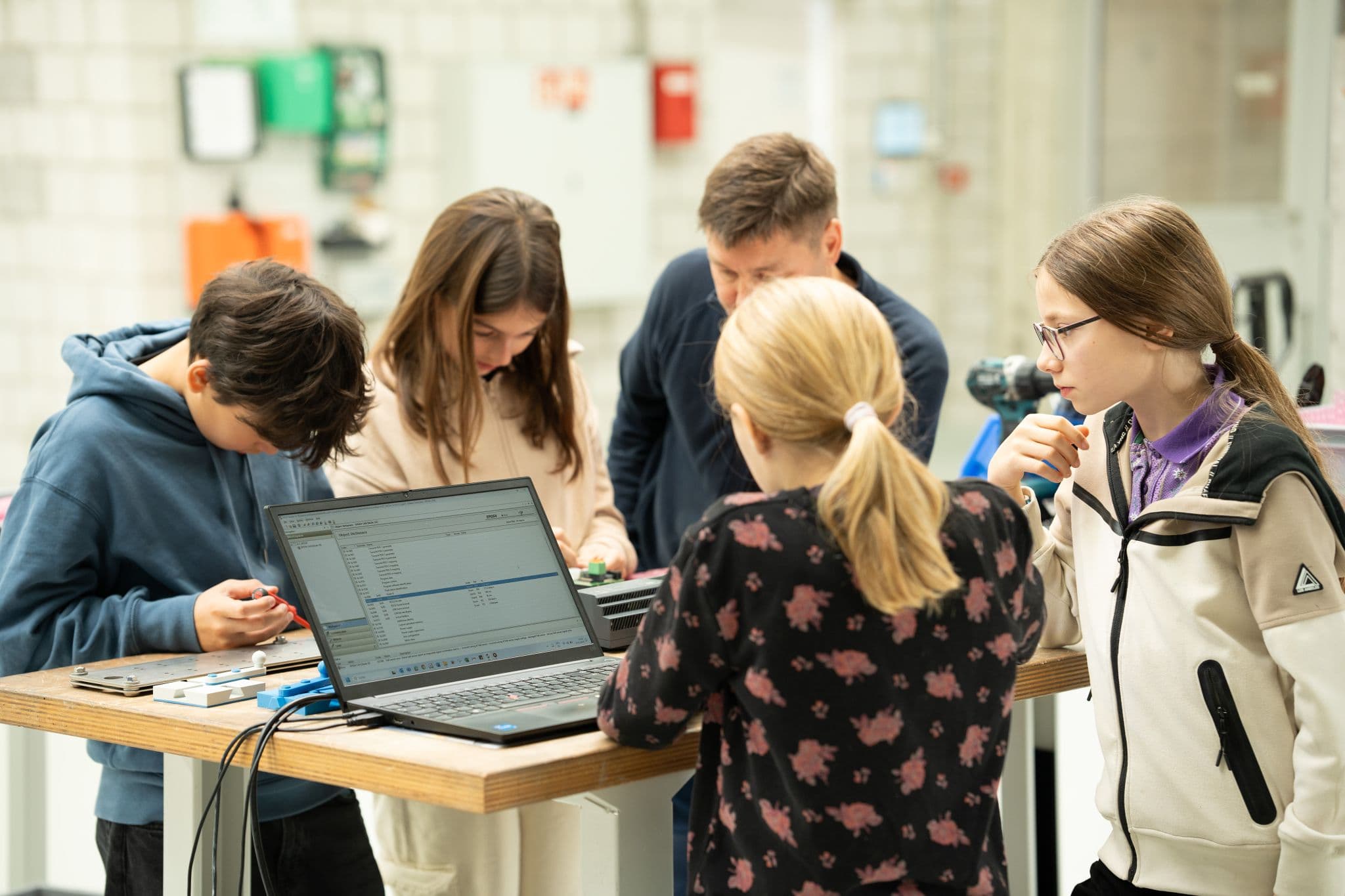 1731599986775_8a256d24a3